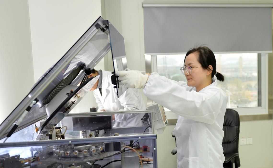 全链条筑巢引凤 以人才强企