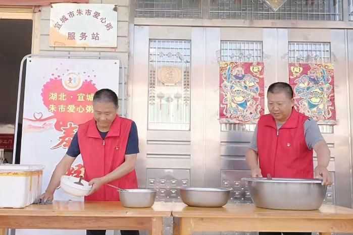 湖北宜城“童二哥”：平凡岗位上的不凡星光